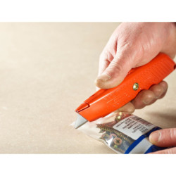 COUTEAU LAME AUTO-RETRACTABLE