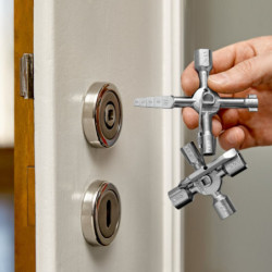 CLE MULTIFONCTIONNELLE TWINKEY VERSION 8 JETS