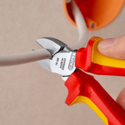 PINCE COUPANTE COTE ISOLEE 1000V 160MM KNIPEX