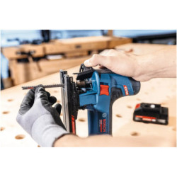 SCIE SAUT SANS FIL BOSCH EXST18V-155S 18V SOLO