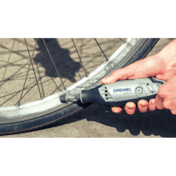DREMEL 3000 130w + 15 ACC TROUSSE ZIP