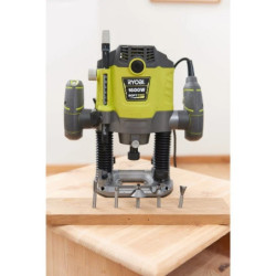 DEFONCEUSE RYOBI 1600 W - RRT1600K + ACCESSOIRES