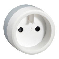 ADAPTATEUR 2P FRANCE/SOCLE US