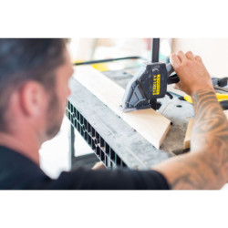 ETABLI PLIABLE FATMAX SURFACE DE TRAVAIL 85 X 60CM
