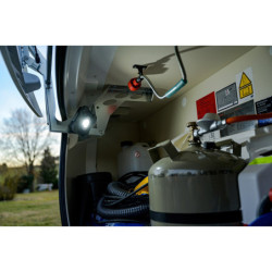 PROJECTEUR PORTABLE LED BRENNENSHUL SH 1000 MAC