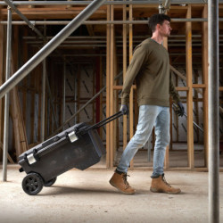 COFFRE CHANTIER ROULANT PRO ETANCHE 113L FATMAX