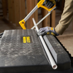 COFFRE CHANTIER ROULANT PRO ETANCHE 113L FATMAX
