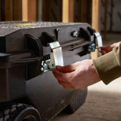 COFFRE CHANTIER ROULANT PRO ETANCHE 113L FATMAX